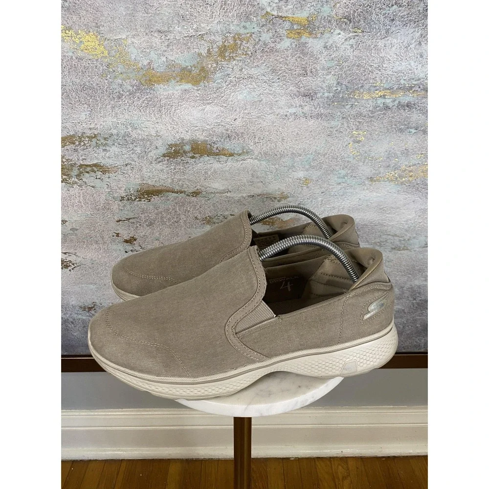 Skechers Goga Max Shoes Mens Size 10 Beige Canvas Slip On Casual SN 54681